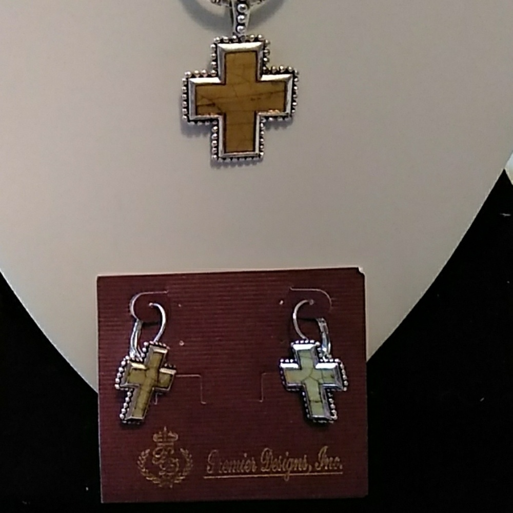 Covenant necklace (reversible) & earrings
